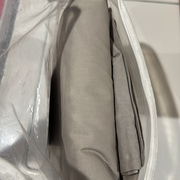 New - Linden Street Solana Linen Blend 3-pc. Duvet Cover Set Full/Queen - Picture 3 of 5